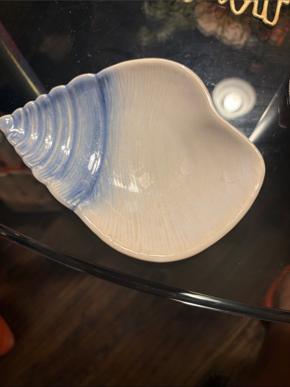 Blue and White Ceramic Shell Dish - Home Art soap dish